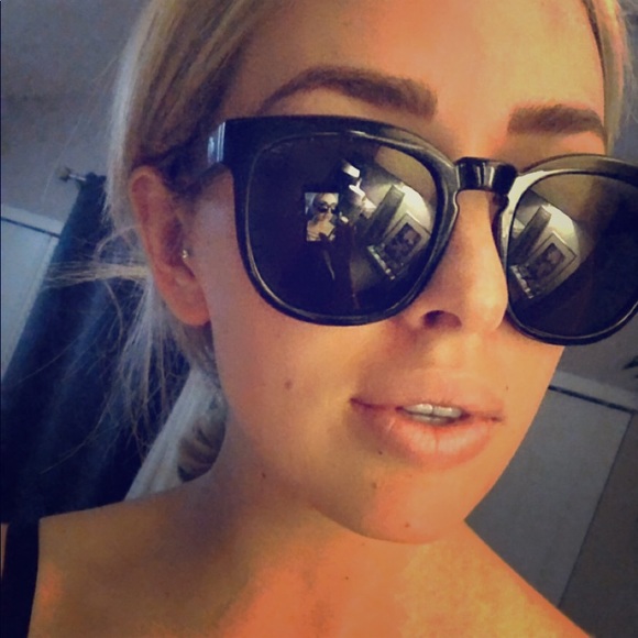 spy optics women's sunglasses